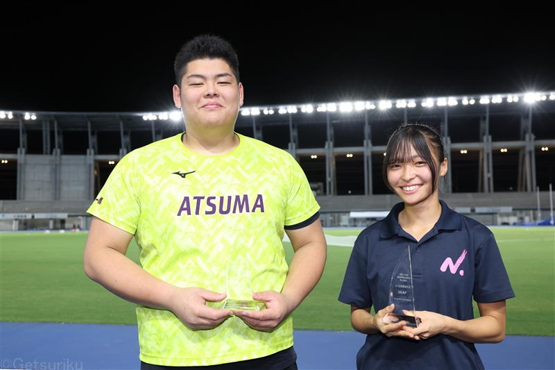 投てき2冠の大垣尊良と100m、100mH2冠の吉永優衣が大会MVP！「すごくうれしい」「実感できた」 夏夜決戦で輝く／滋賀IH