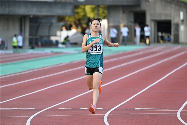 池野絵莉が5000mで青学大女子初タイトル! 「結果を残せてホッとしている」/U20日本選手権