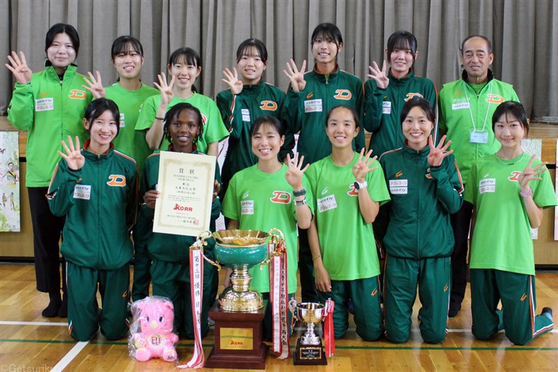 大東大が大会新で堂々の4連覇!集大成の4年生軸に「全日本で絶対に優勝を」豪雨被害復興途上での開催に感謝/関東大学女子駅伝